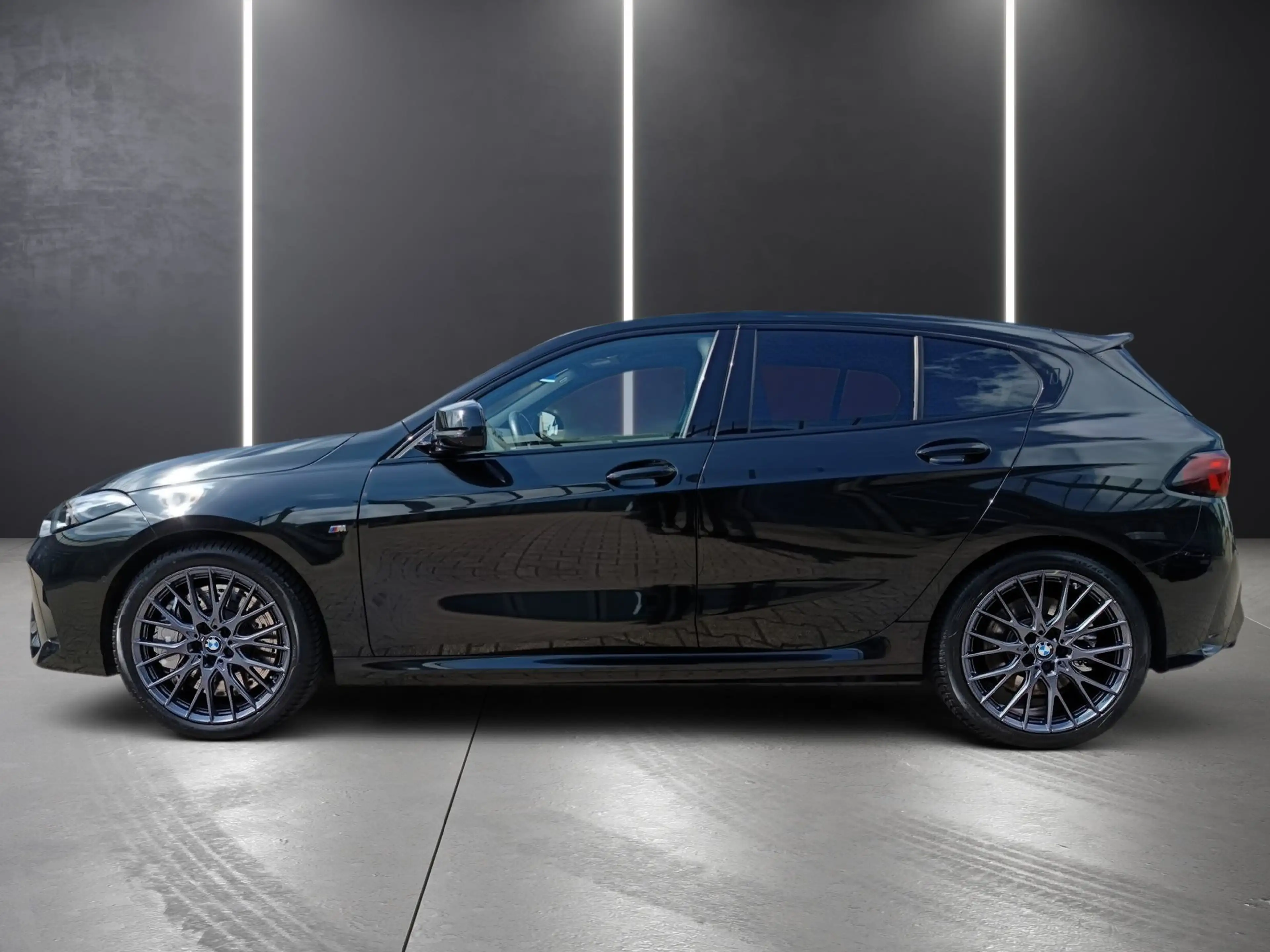 BMW 135 M135 xDrive M SPORT+ICONIC GLOW+HARMAN/KARDON+HEAD — photo 8