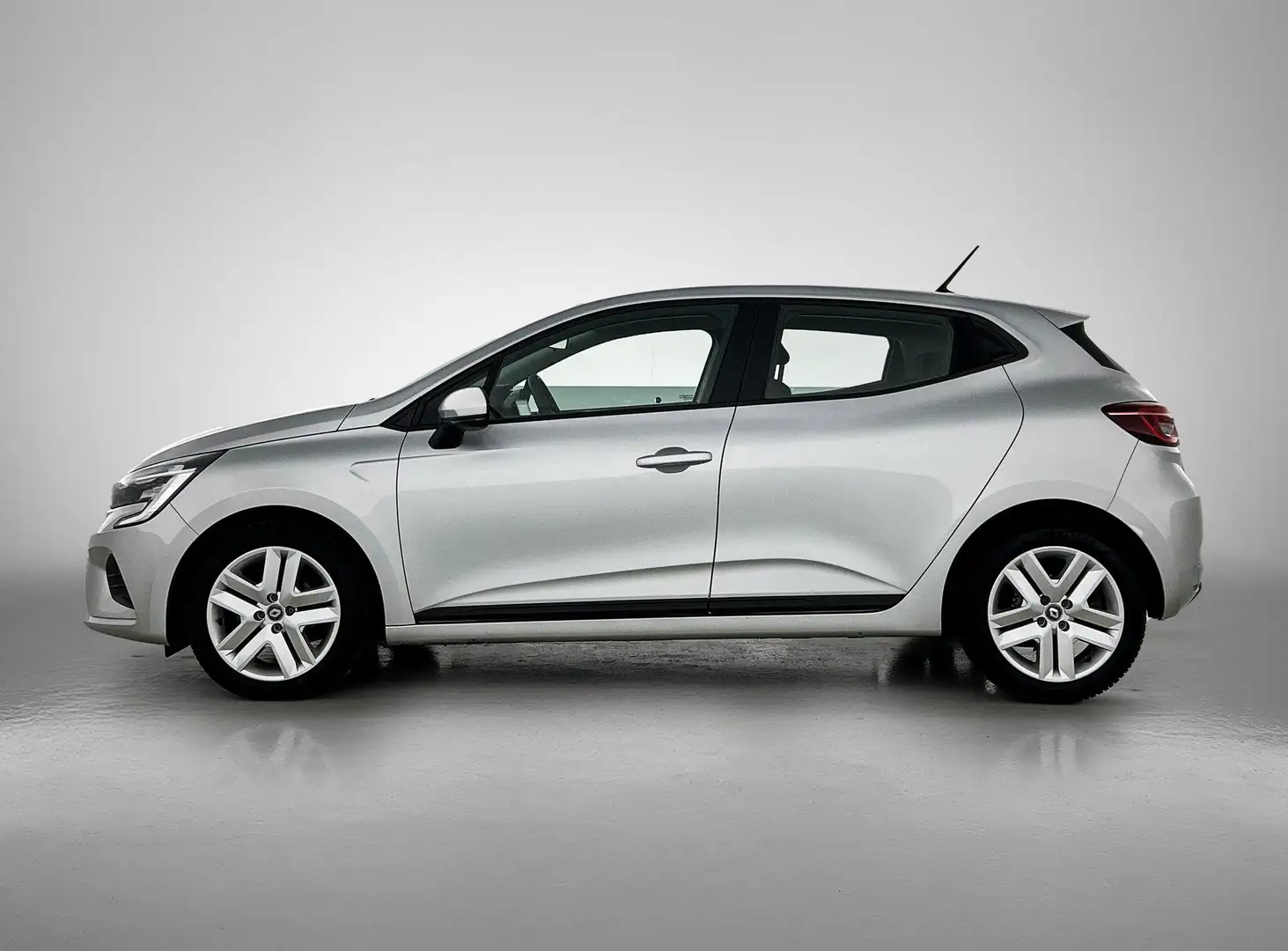 Renault Clio 1.0 TCe Zen 90PK | Navigatie | Parkeersensoren | C Grijs - 2