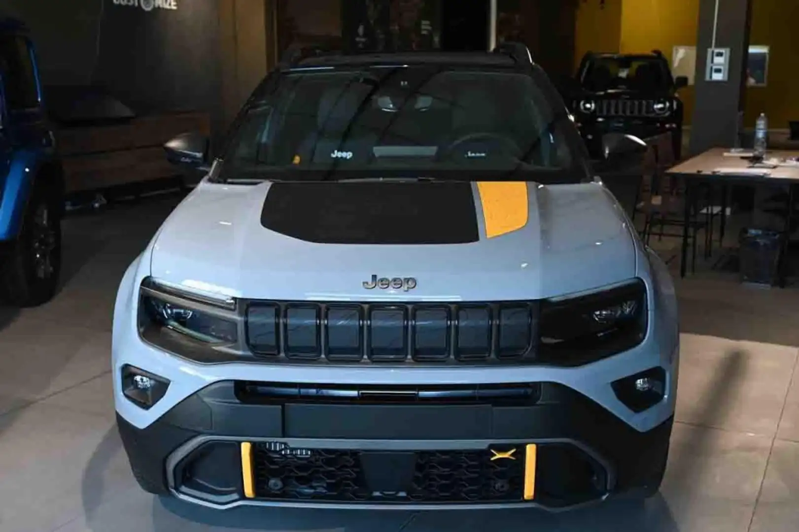 Jeep Avenger 1.2 Turbo 145 CV MHEV 4xe The North Face Grigio - 2