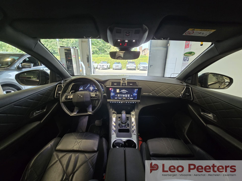 DS Automobiles DS 7 Crossback BlueHDI So Chic Drive Efficiency — photo 15