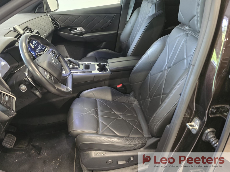 DS Automobiles DS 7 Crossback BlueHDI So Chic Drive Efficiency — photo 11