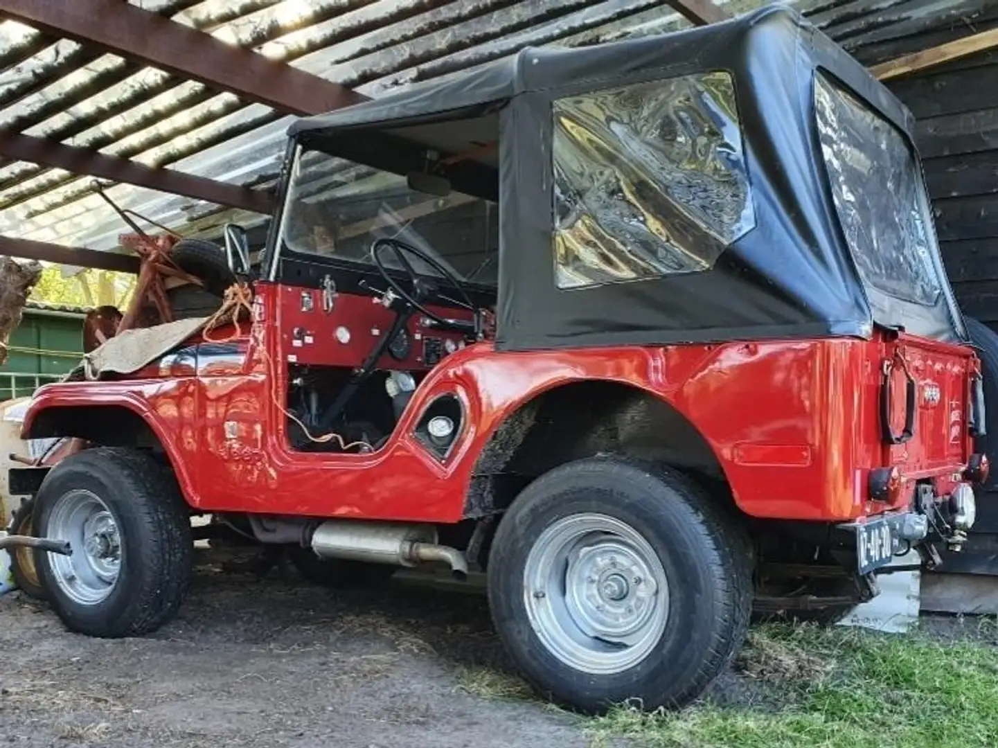 Jeep CJ-5 Kaiser Jeep 225 Dauntless V6 Rojo - 2