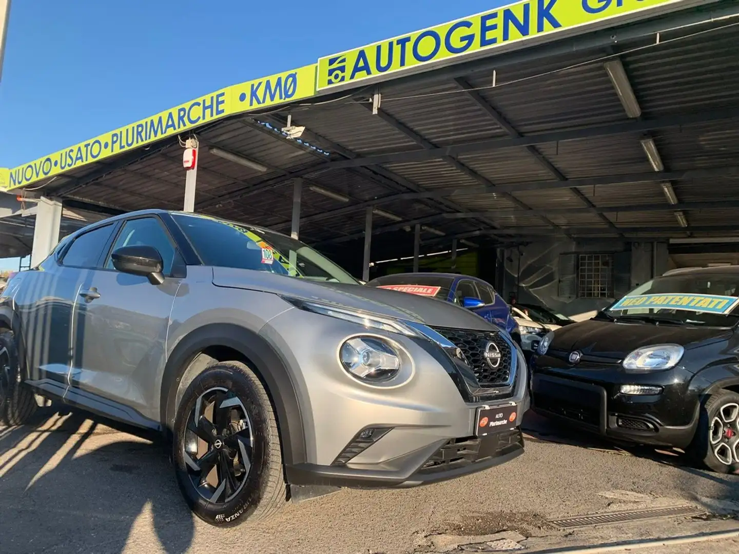 Nissan Juke 1.0 dig-t Acenta 114cv Grigio - 1