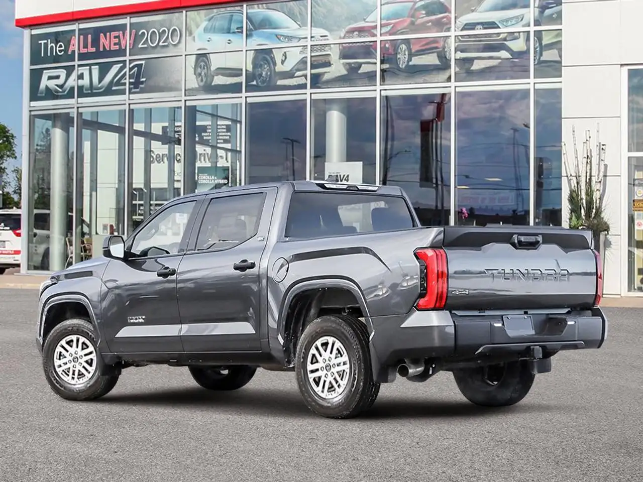 Toyota Tundra снимка Toyota Tundra