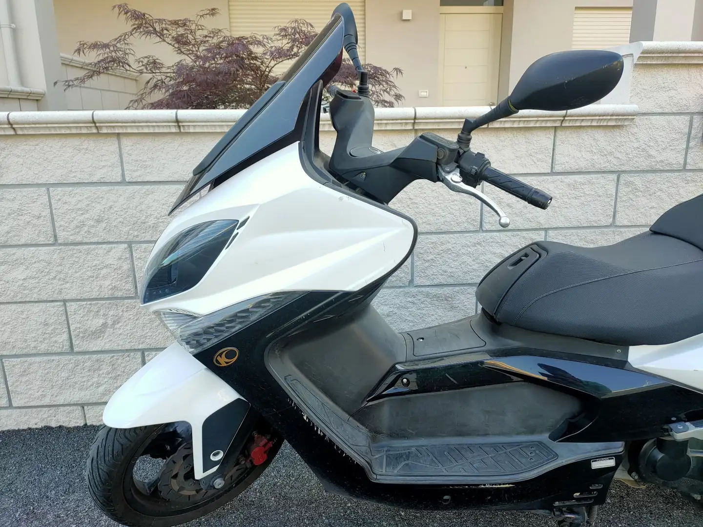 Kymco Xciting 300i Bianco - 2