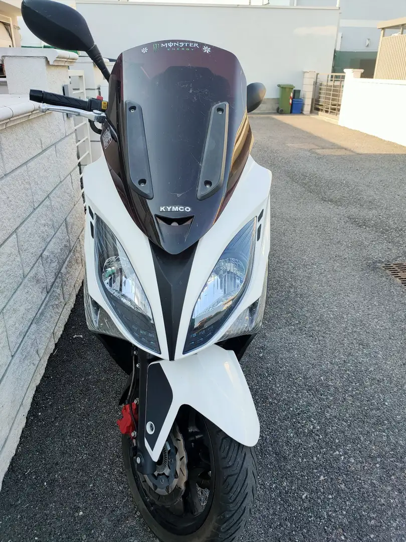Kymco Xciting 300i Bianco - 1