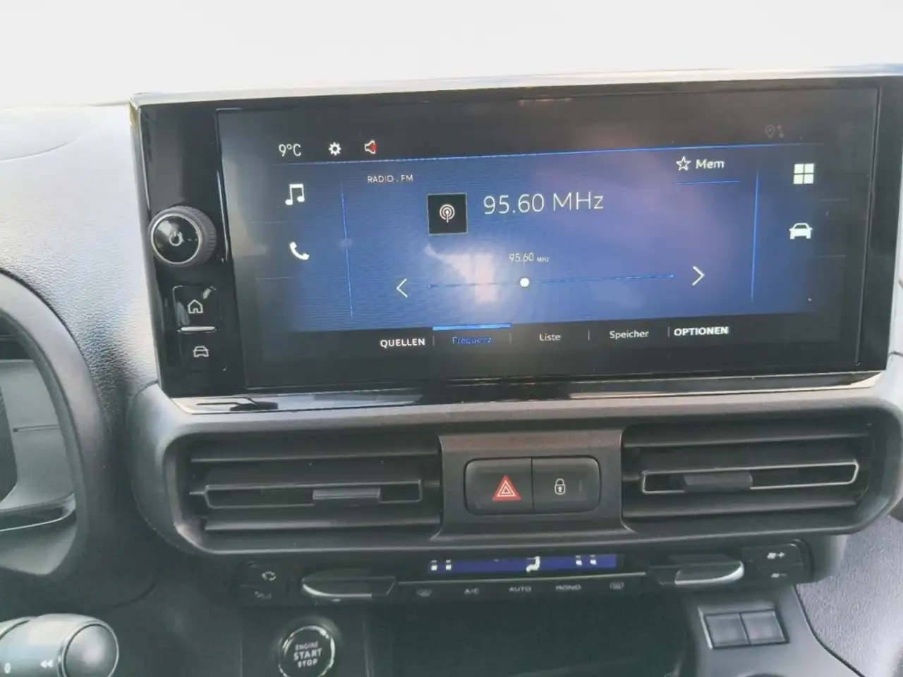 Opel Combo Life 1.5D LED+KLIMA+PDC+CARPLAY 23