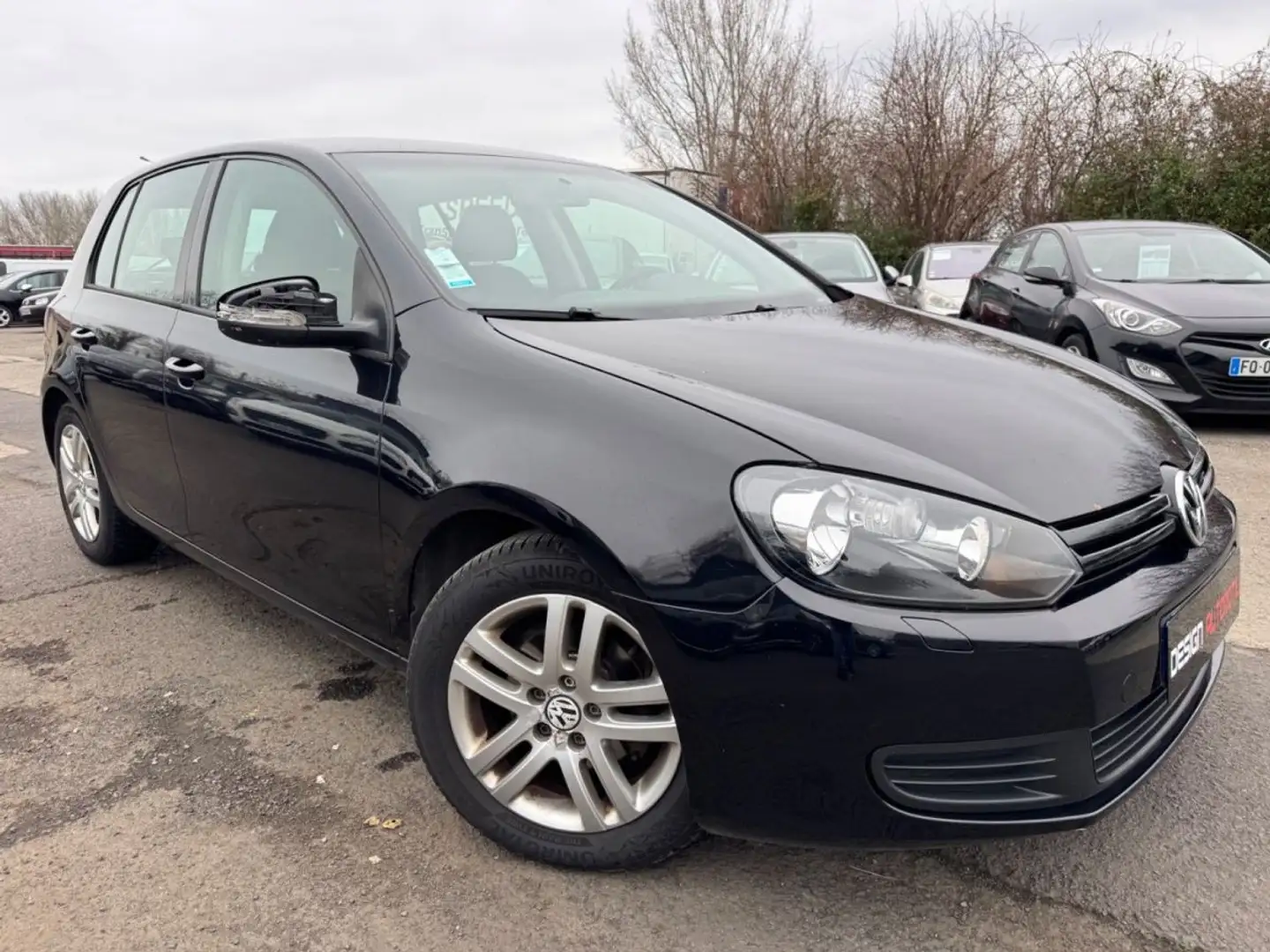 Volkswagen Golf VI 2.0TDi 110CH FAP Trendline 5p Schwarz - 2