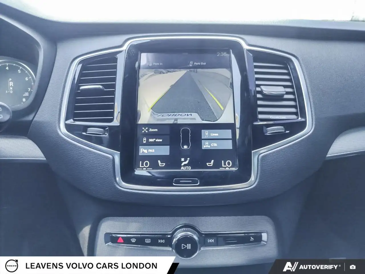 Volvo XC90 photo Volvo XC90