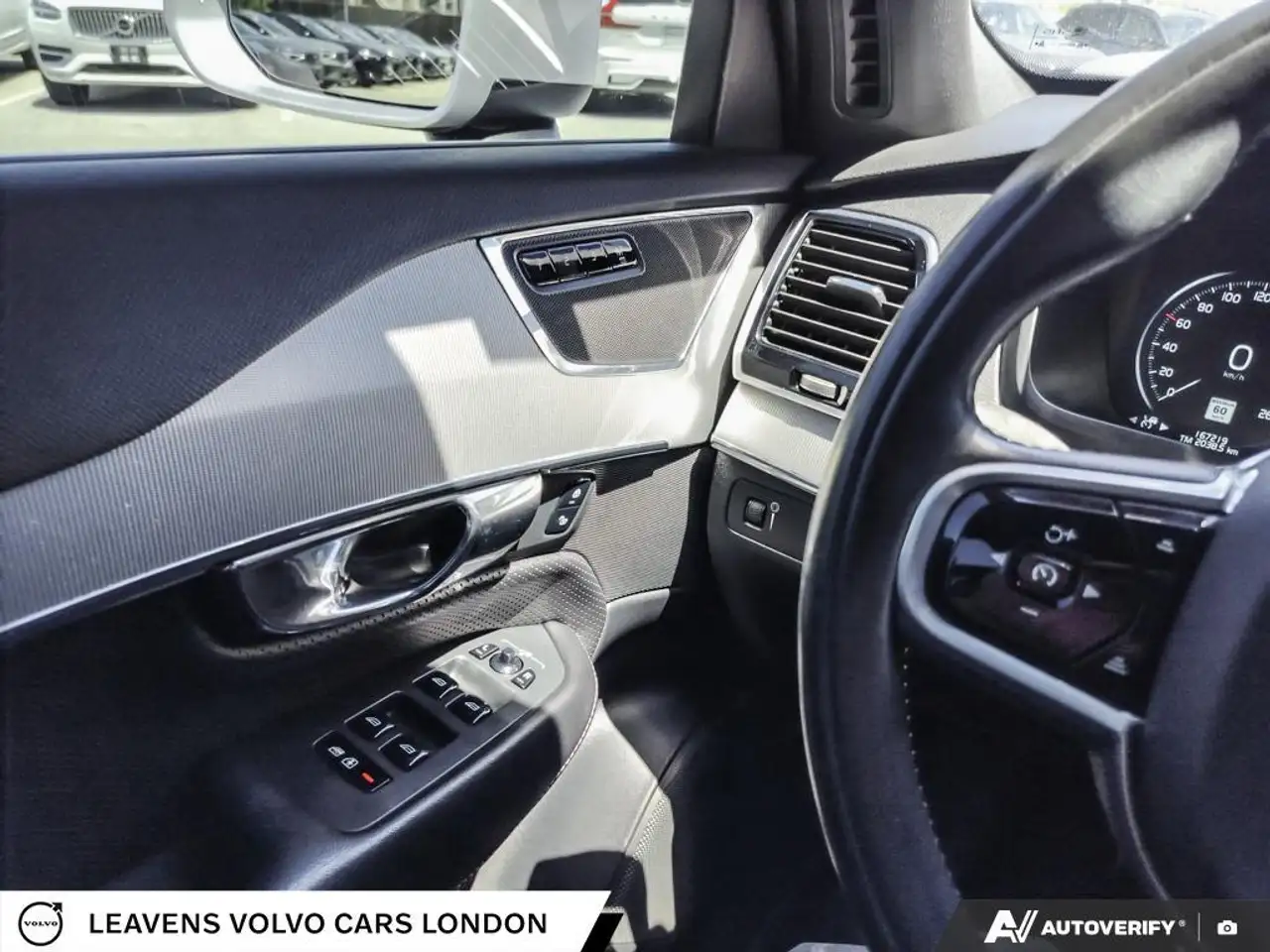 Volvo XC90 photo Volvo XC90