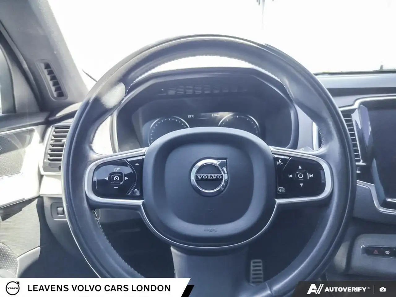 Volvo XC90 photo Volvo XC90