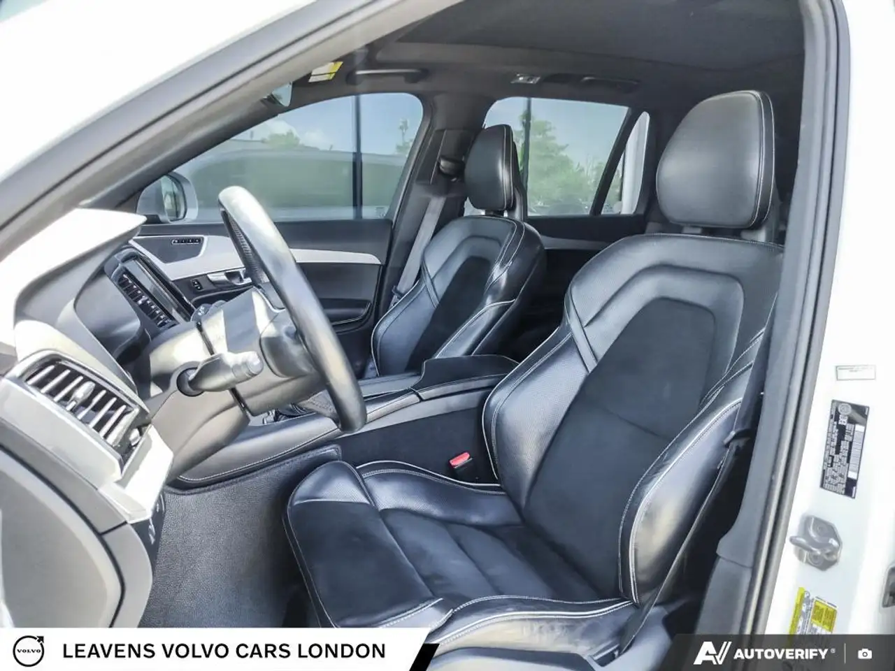 Volvo XC90 photo Volvo XC90
