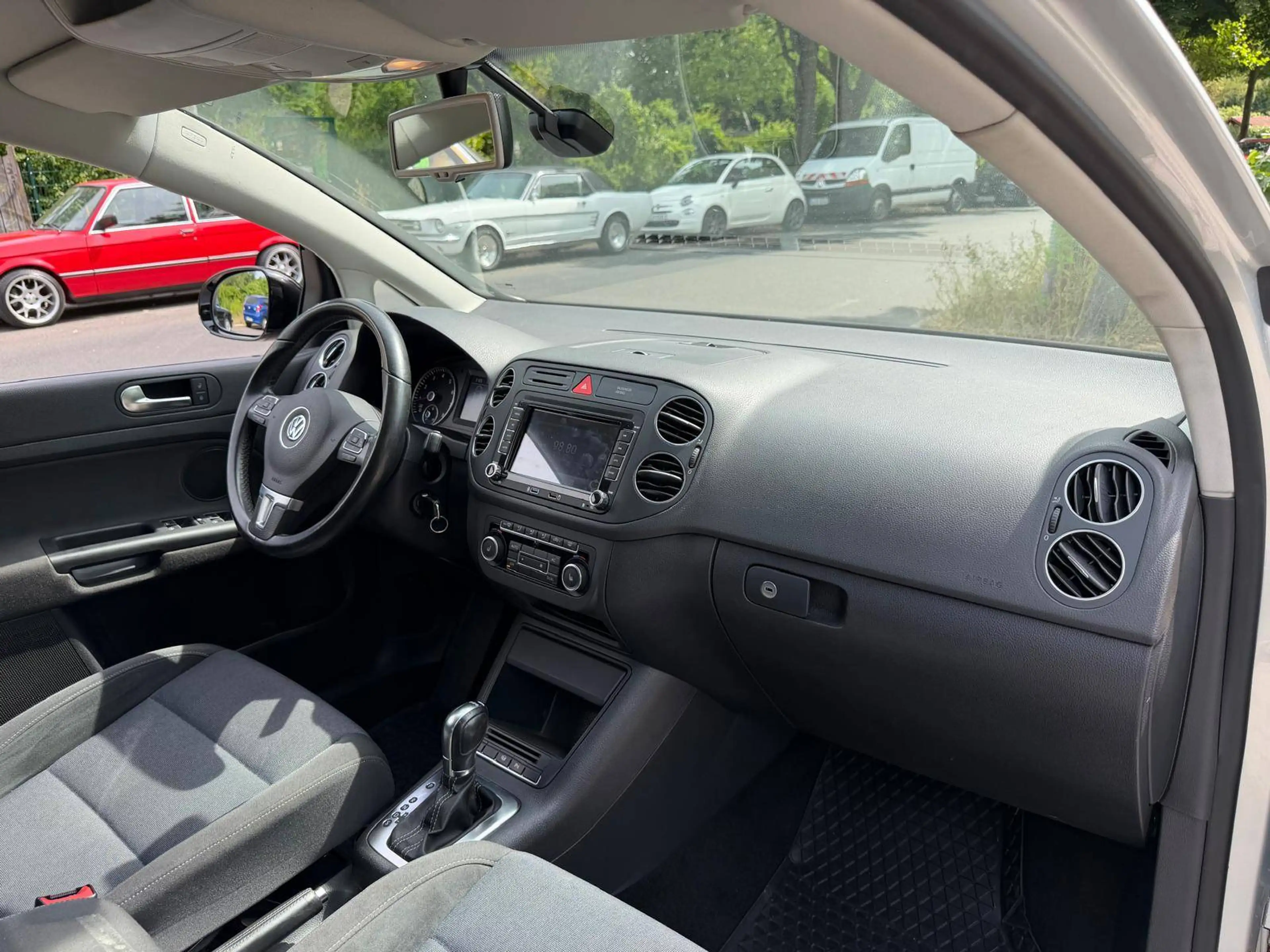 Volkswagen Golf Plus Style — photo 14