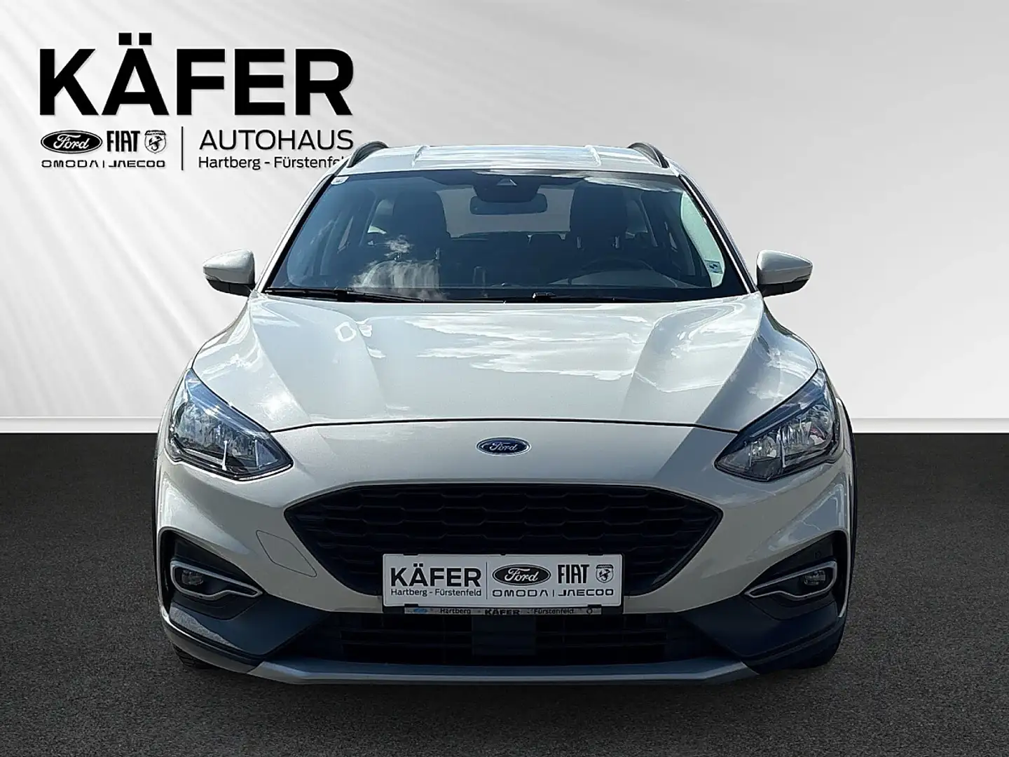Ford Focus Traveller 1,0 EcoBoost Active Weiß - 2