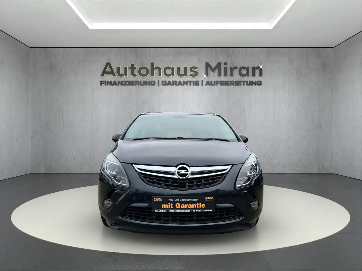Opel Zafira C Tourer1,4 Turbo Edition Aut. 7 Sitzer Schwarz - 1