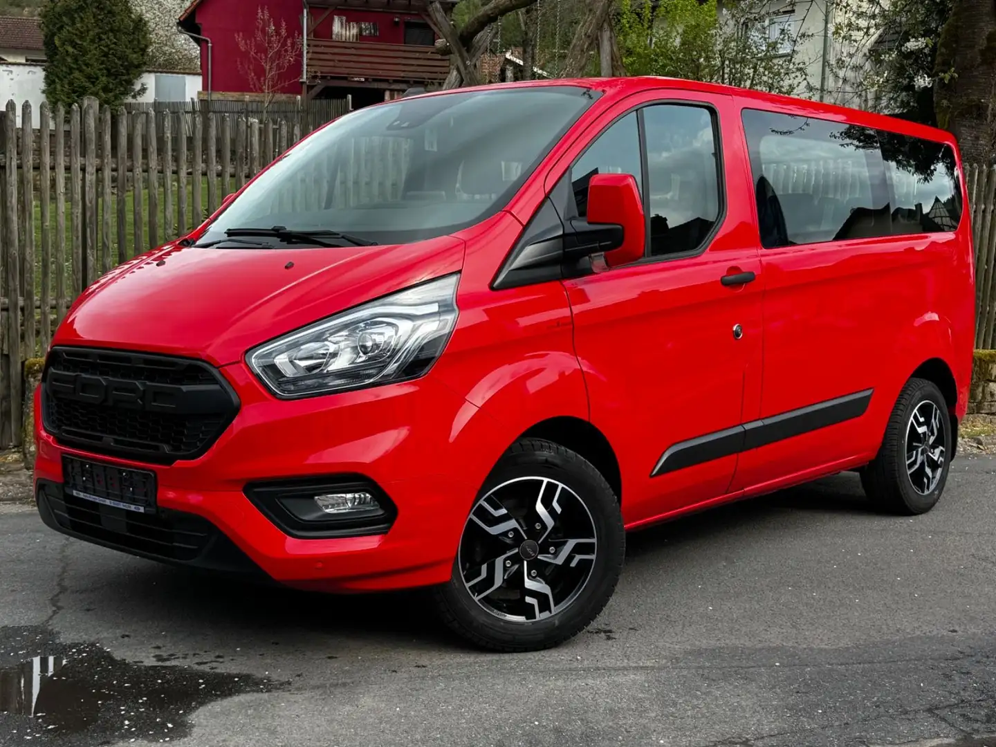 Ford Tourneo Custom Custom 2.0 ECOBLUE*NAVI*KAMERA*ACC* Červená - 1