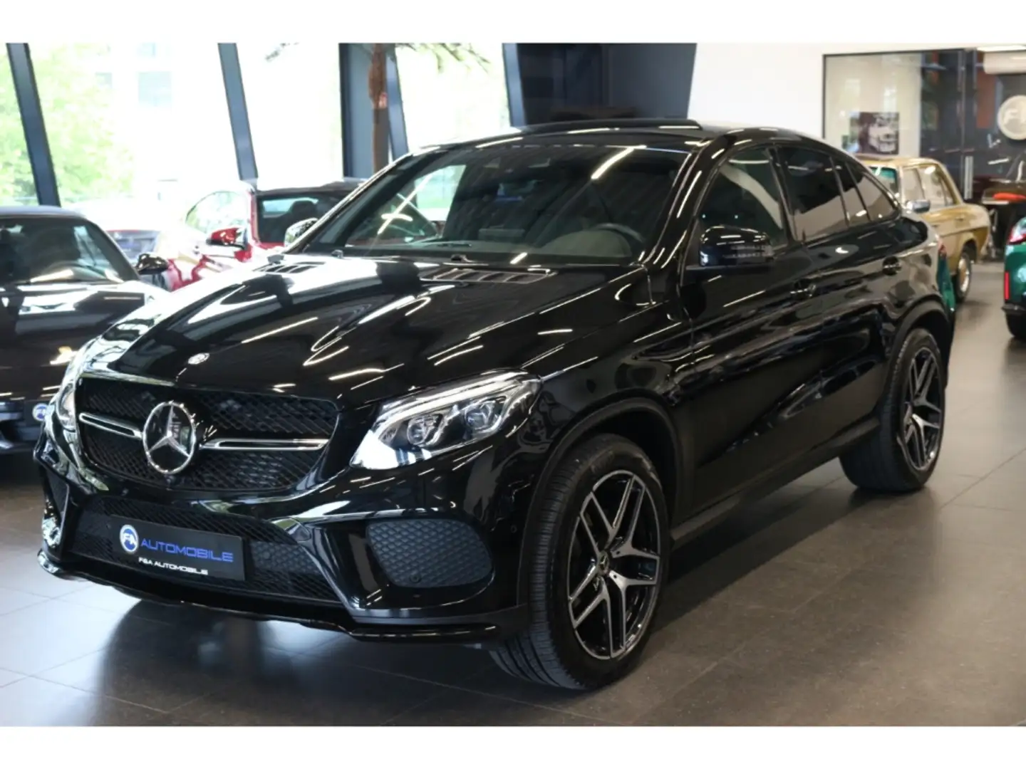 Mercedes-Benz GLE 350 d Coupe AMG Line 4Matic*Finanz.ab 4,49% Black - 1