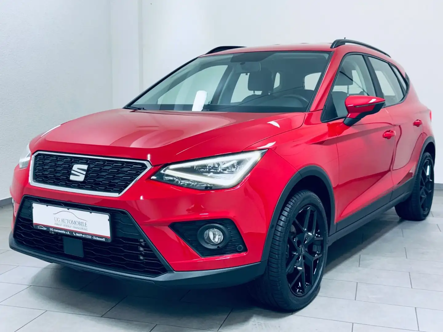 SEAT Arona Style 1.0 CNG * R-KAM * ACC * 8xALU* AHK Червоний - 1