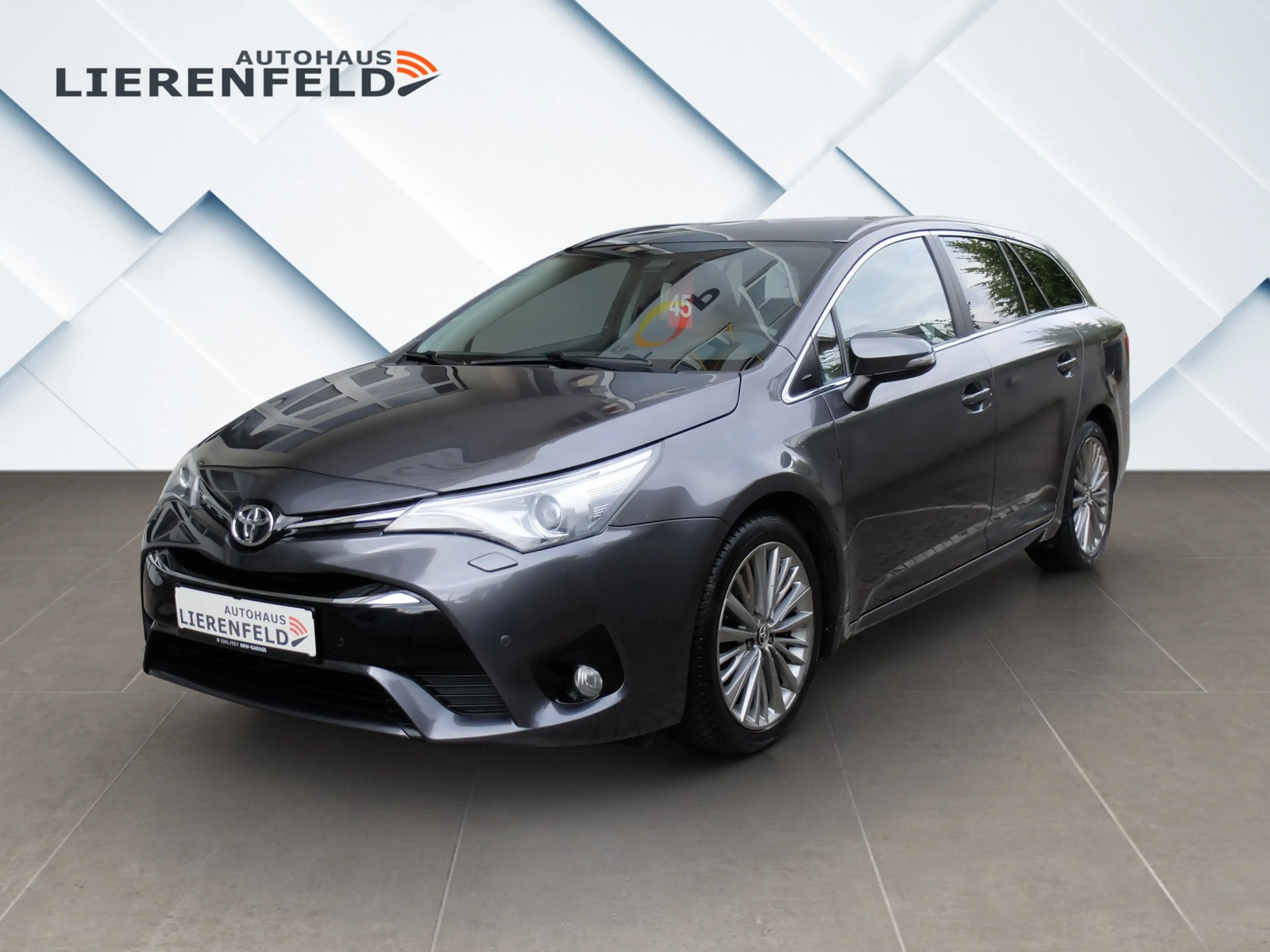 Toyota Avensis 2.0 D-4D Comfort Leder Navi