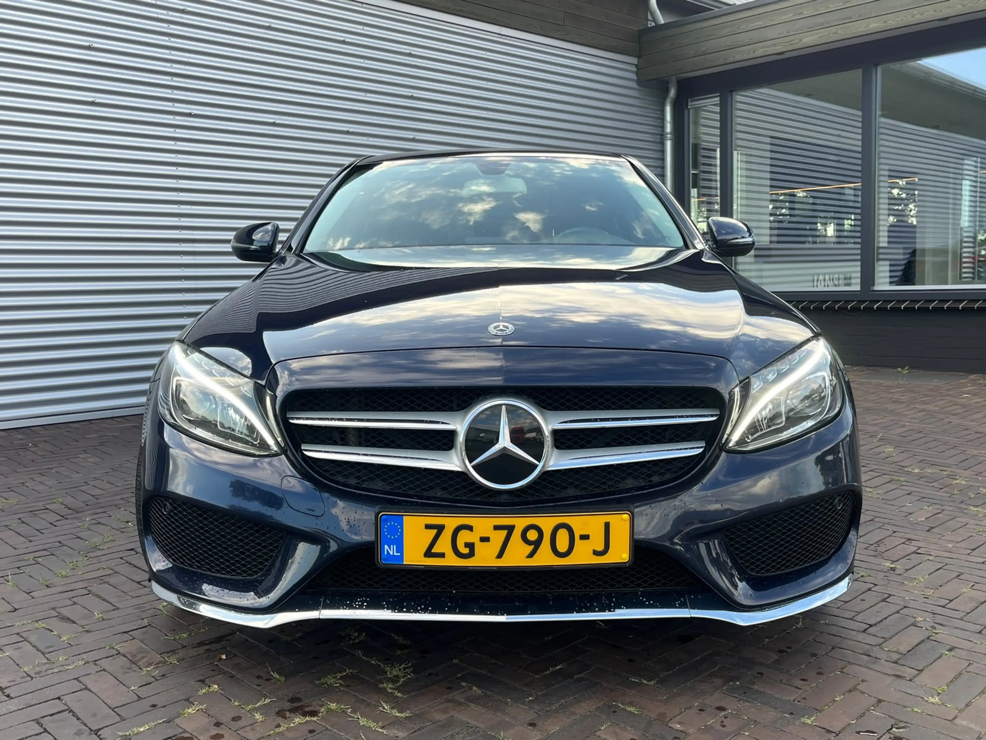 Mercedes-Benz C 200 amg Sport Edition — photo 9