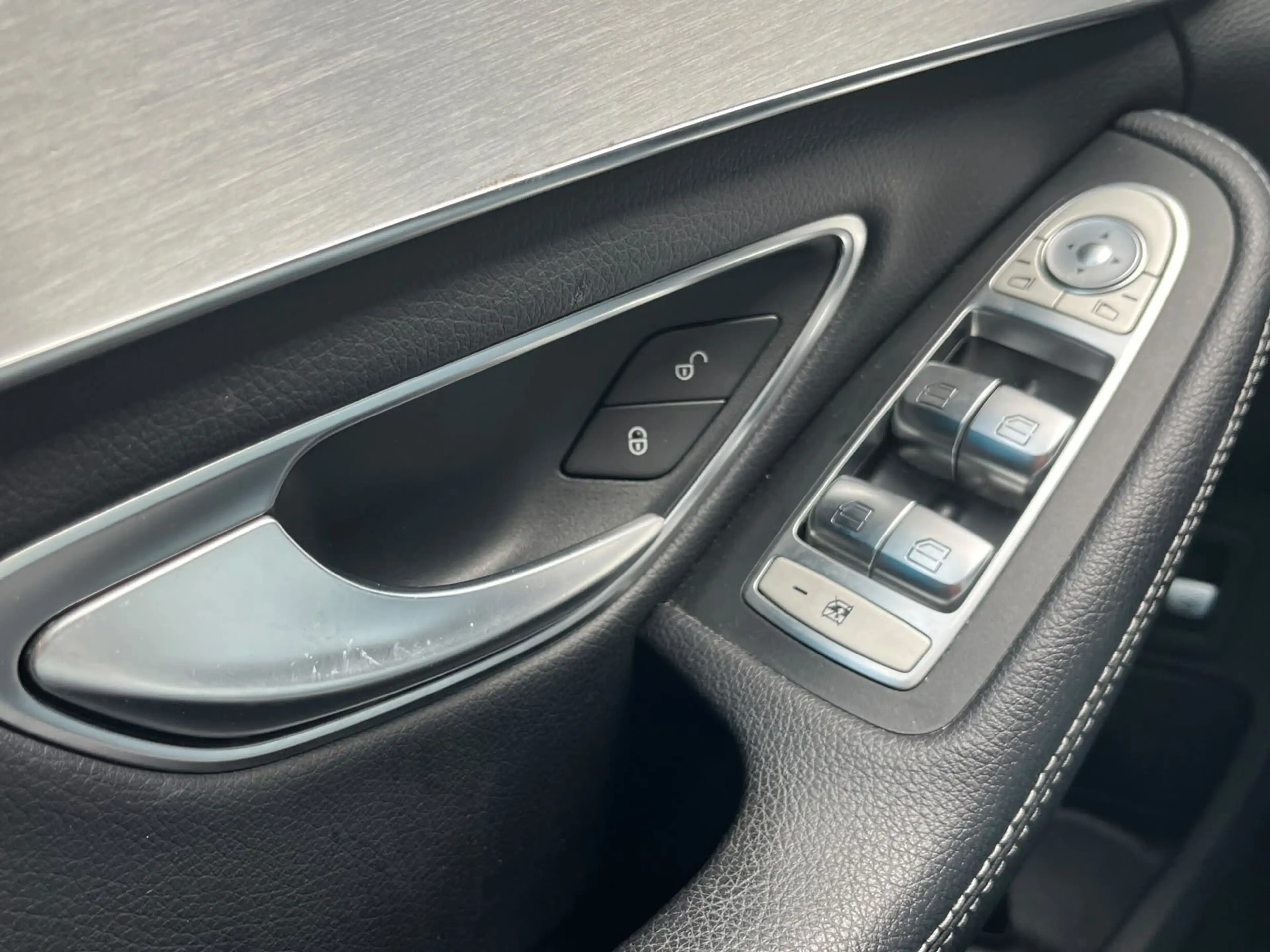 Mercedes-Benz C 200 amg Sport Edition — photo 13