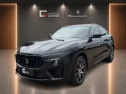 Maserati Levante Modena S MY22 430HP Carbon Pano 21 Zoll