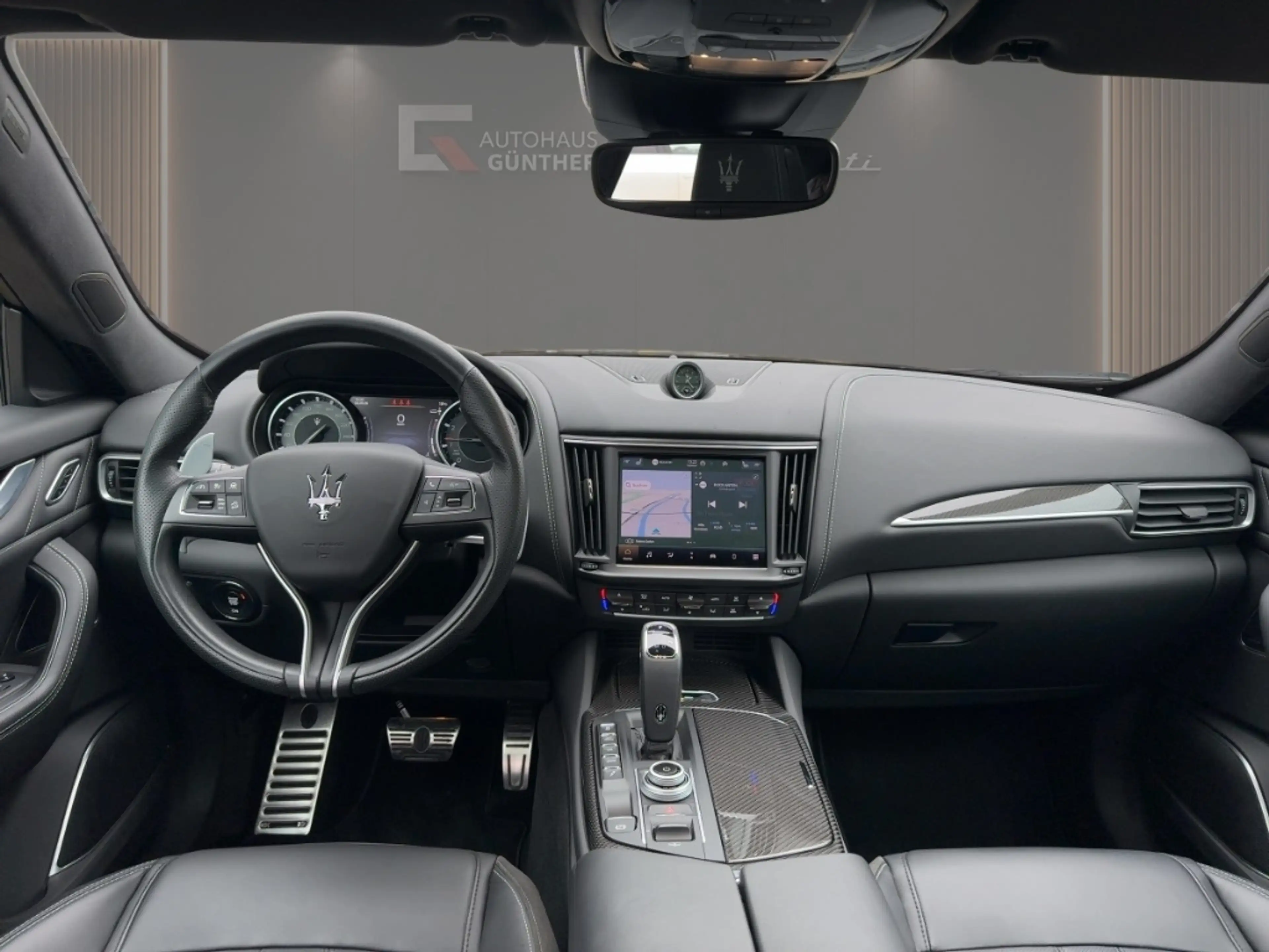 Maserati Levante Modena S MY22 430HP Carbon Pano 21 Zoll — photo 8