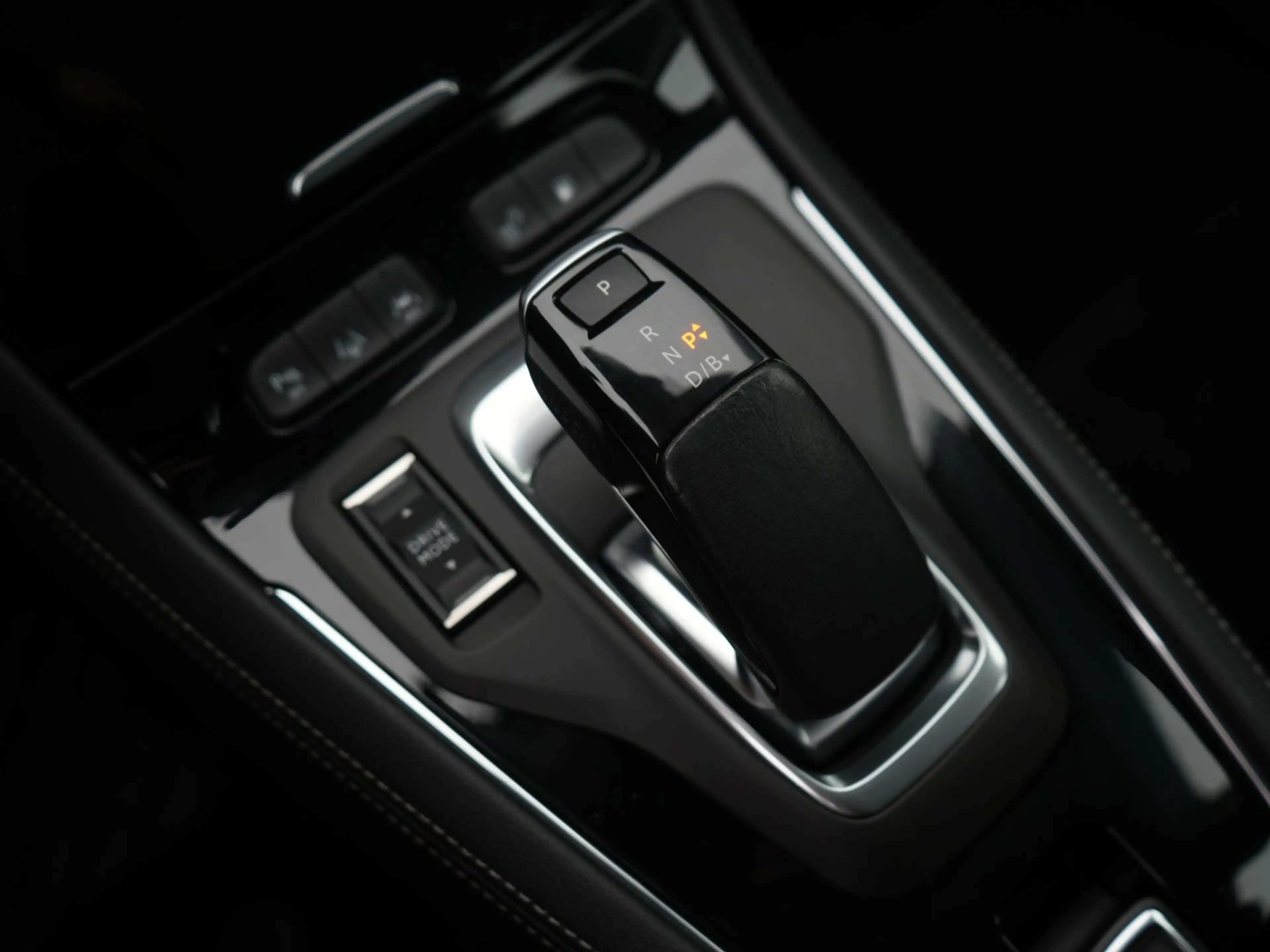 Opel Grandland 1.6 Turbo Plug-In Hybrid Business Edition - Automa — photo 18