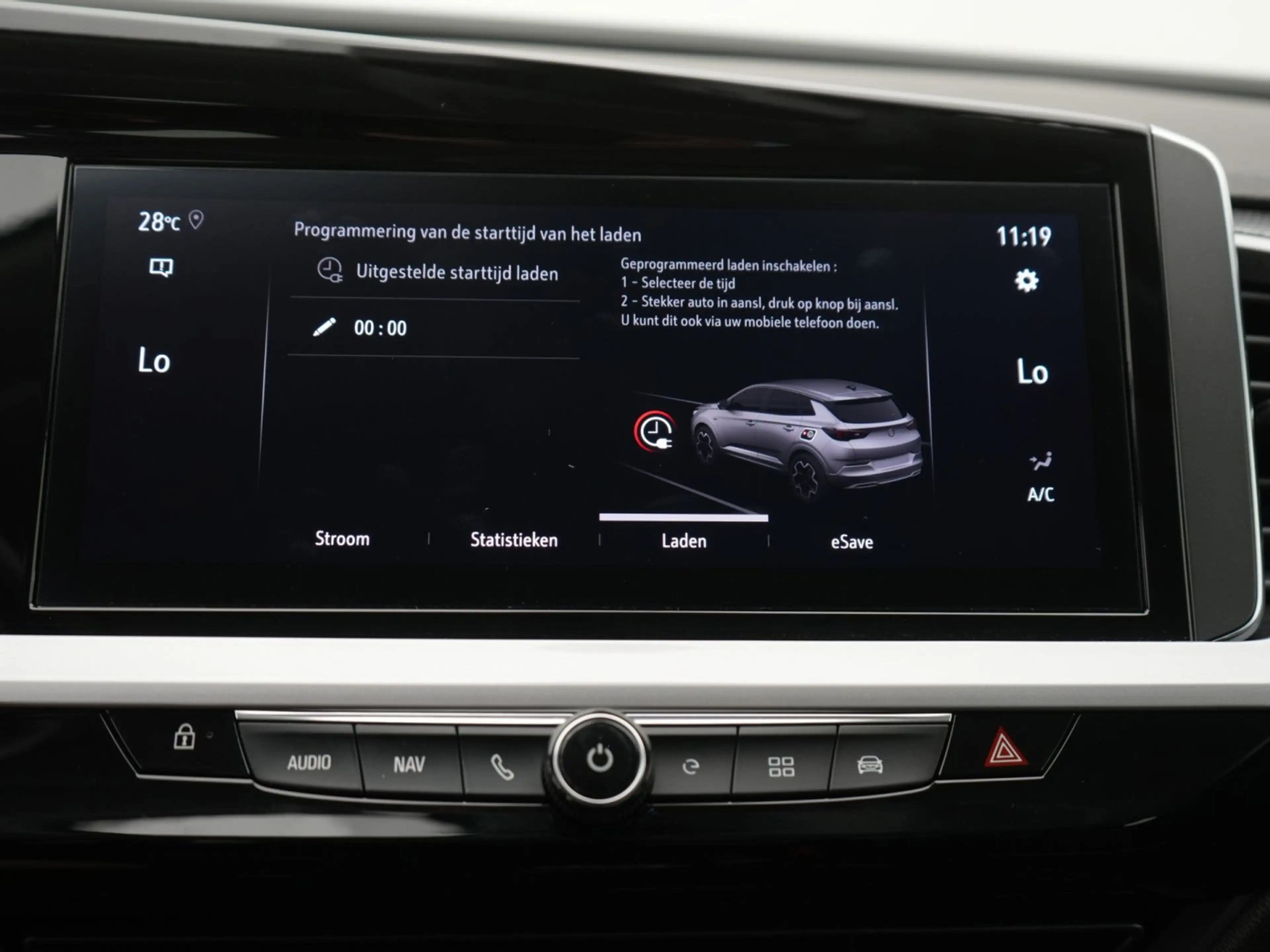 Opel Grandland 1.6 Turbo Plug-In Hybrid Business Edition - Automa — photo 15