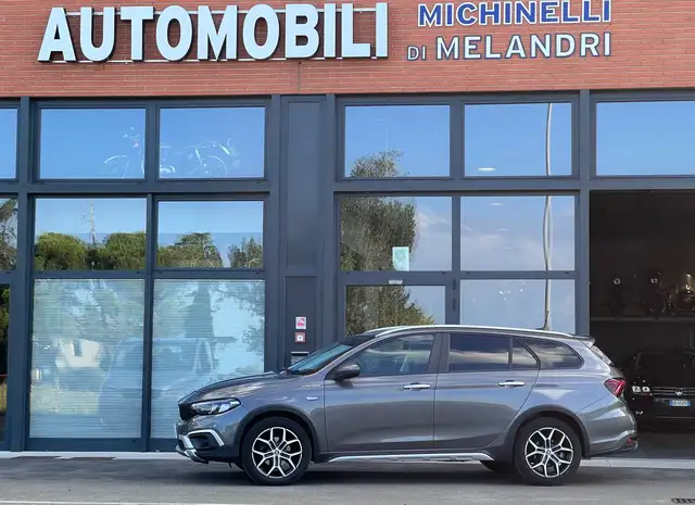 Fiat Tipo 1.5 t4 hybrid Cross S.W. 130cv Cambio Automatico