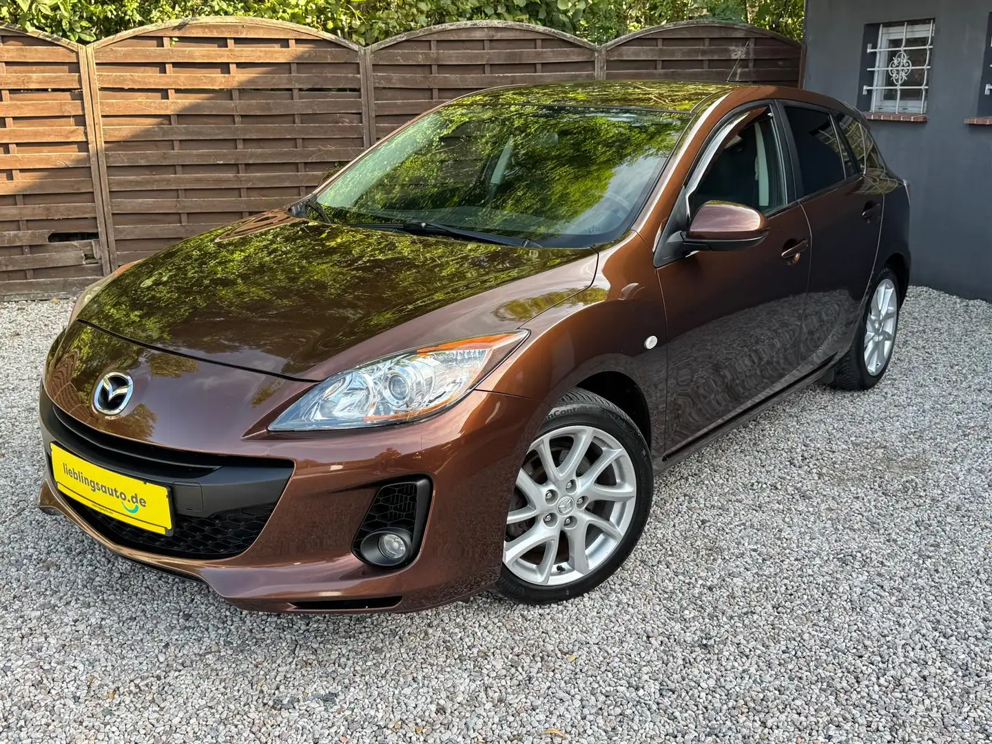 Mazda 3 2.2D MZR AHK Klimaautomatik Sitzhzg. Tempomat Bronze - 1