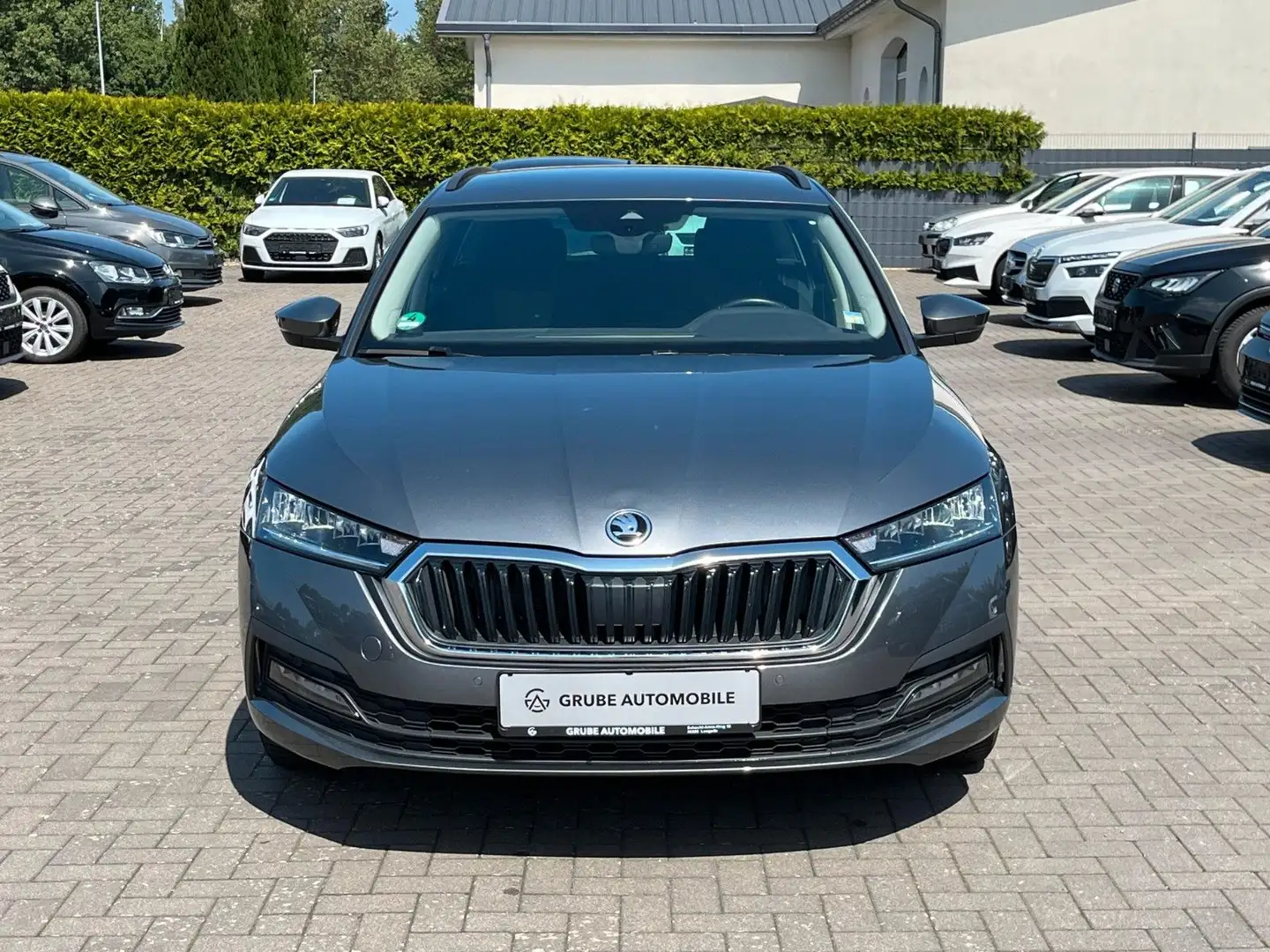 Skoda Octavia Skoda Octavia Combi Ambition 1.5TSI 110KW Gris - 2