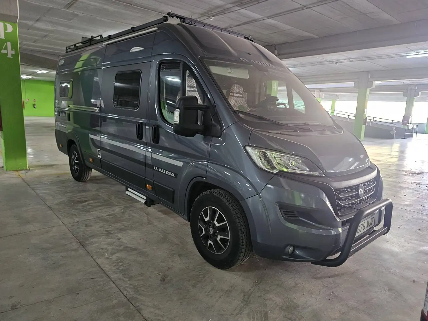 Caravans-Wohnm Adria ADRIA TWIN PLUS 640 SGX Grau - 2