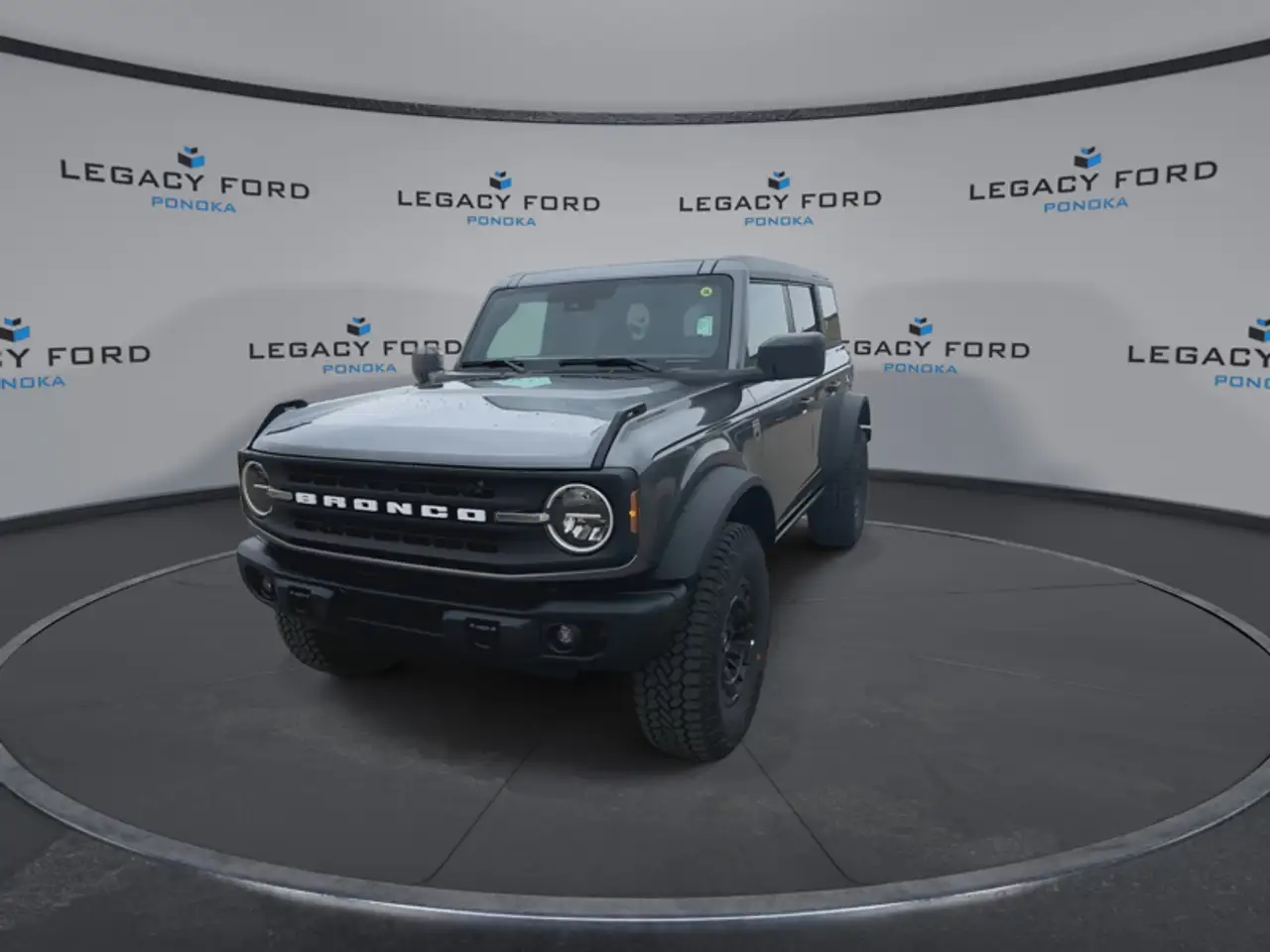 Ford Bronco снимка Ford Bronco