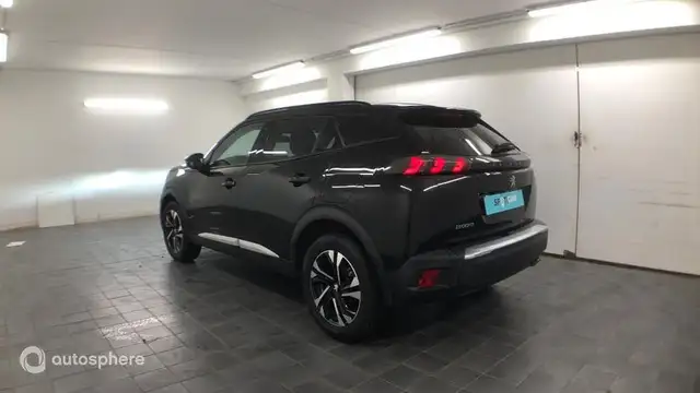 Peugeot 2008 view 7