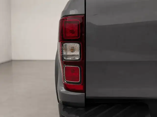 Ford Ranger view 9
