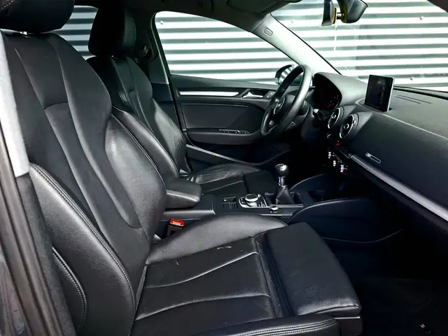 Audi A3 view 14