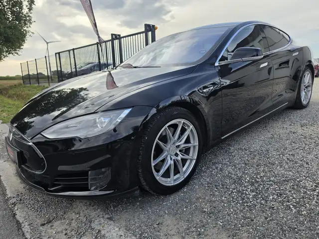 Tesla Model S Model S 70 kWh Dual Motor