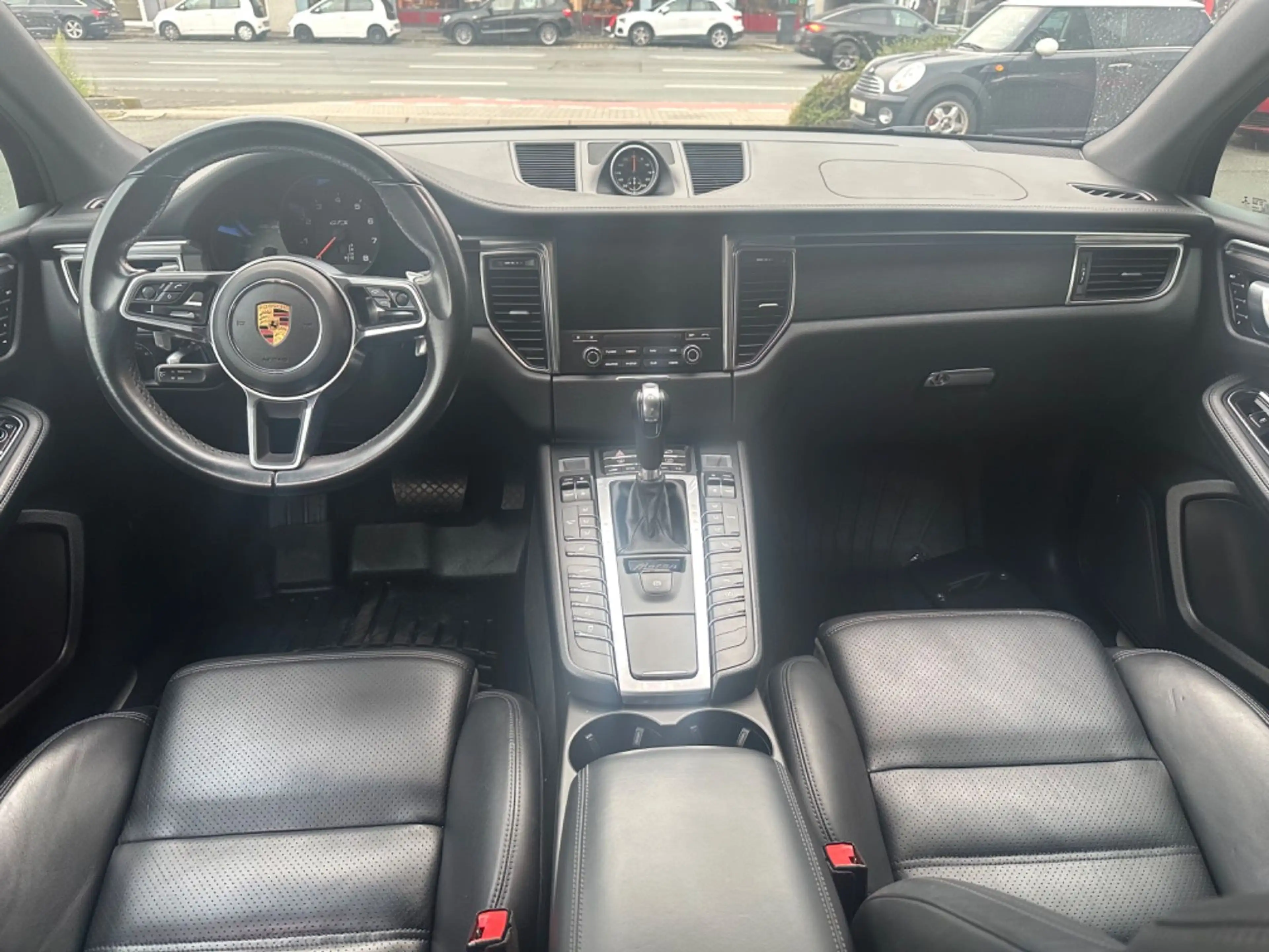 Porsche Macan GTS USA IMPORT!!! — photo 9