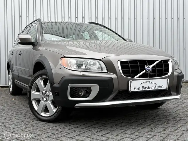 Volvo XC70 3.2 AWD Summum | Aut | Leder | 238pk | Youngtimer