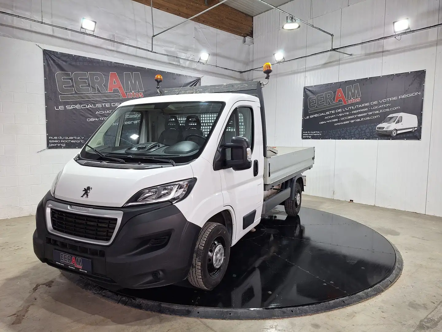 Peugeot Boxer 2.0 BlueHDI 130cv plateau L2 Blanc - 1
