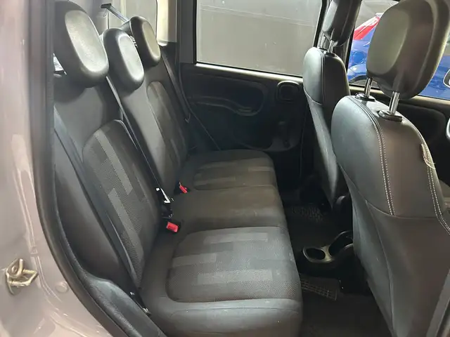 Fiat Panda view 8