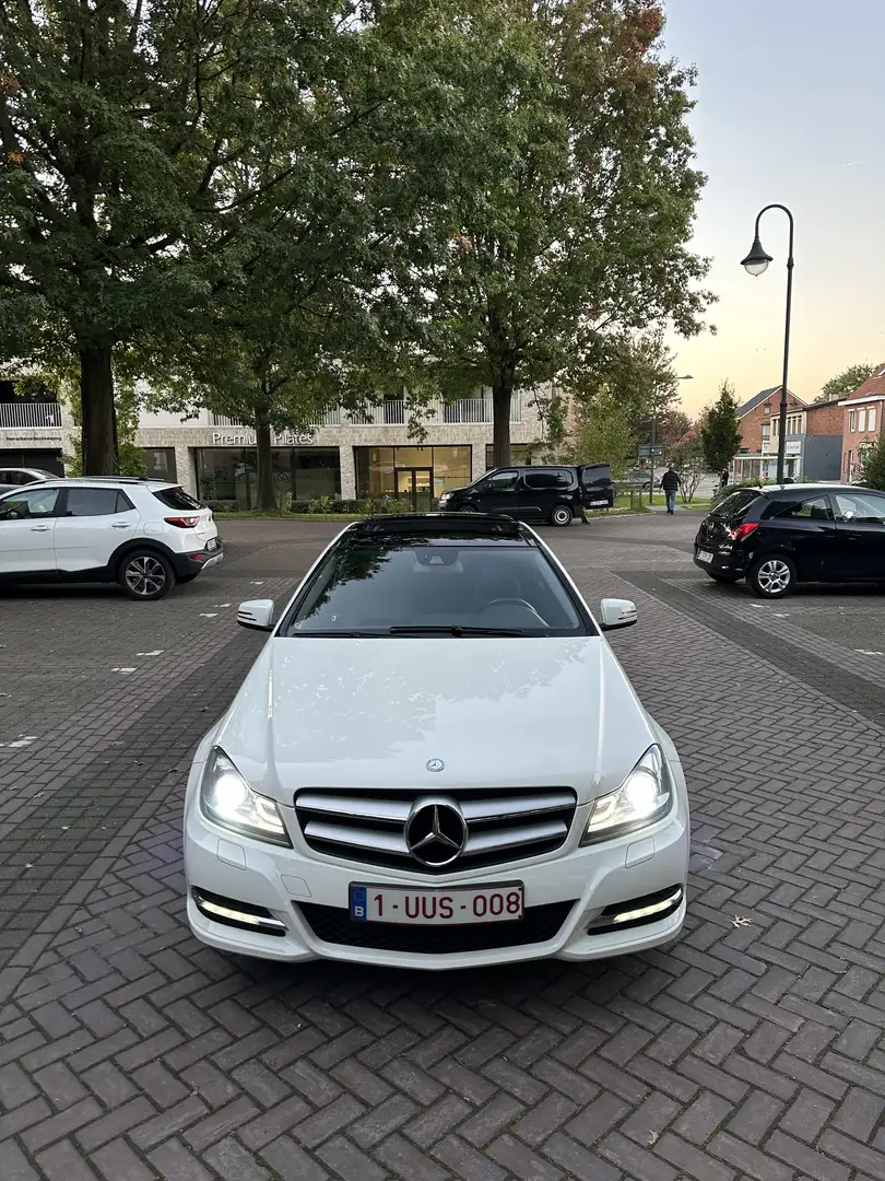 Mercedes-Benz C 220 CDI DPF Coupe (BlueEFFICIENCY) 7G-TRONIC - 1