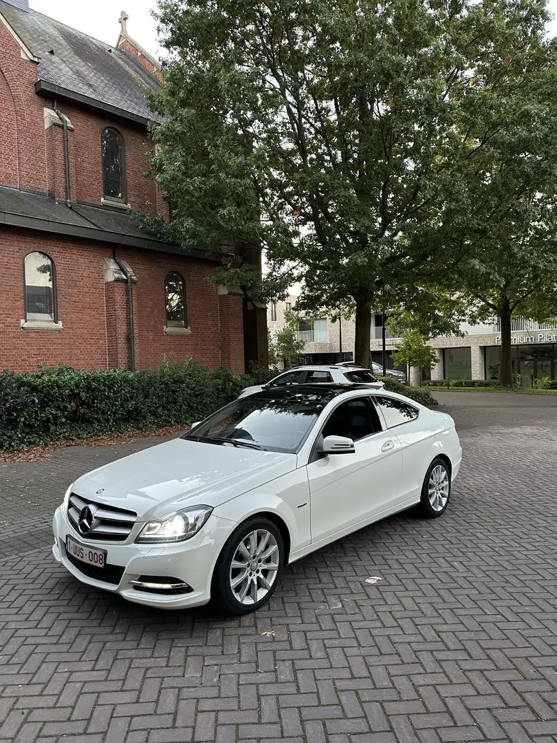 Mercedes-Benz C 220 CDI DPF Coupe (BlueEFFICIENCY) 7G-TRONIC - 2