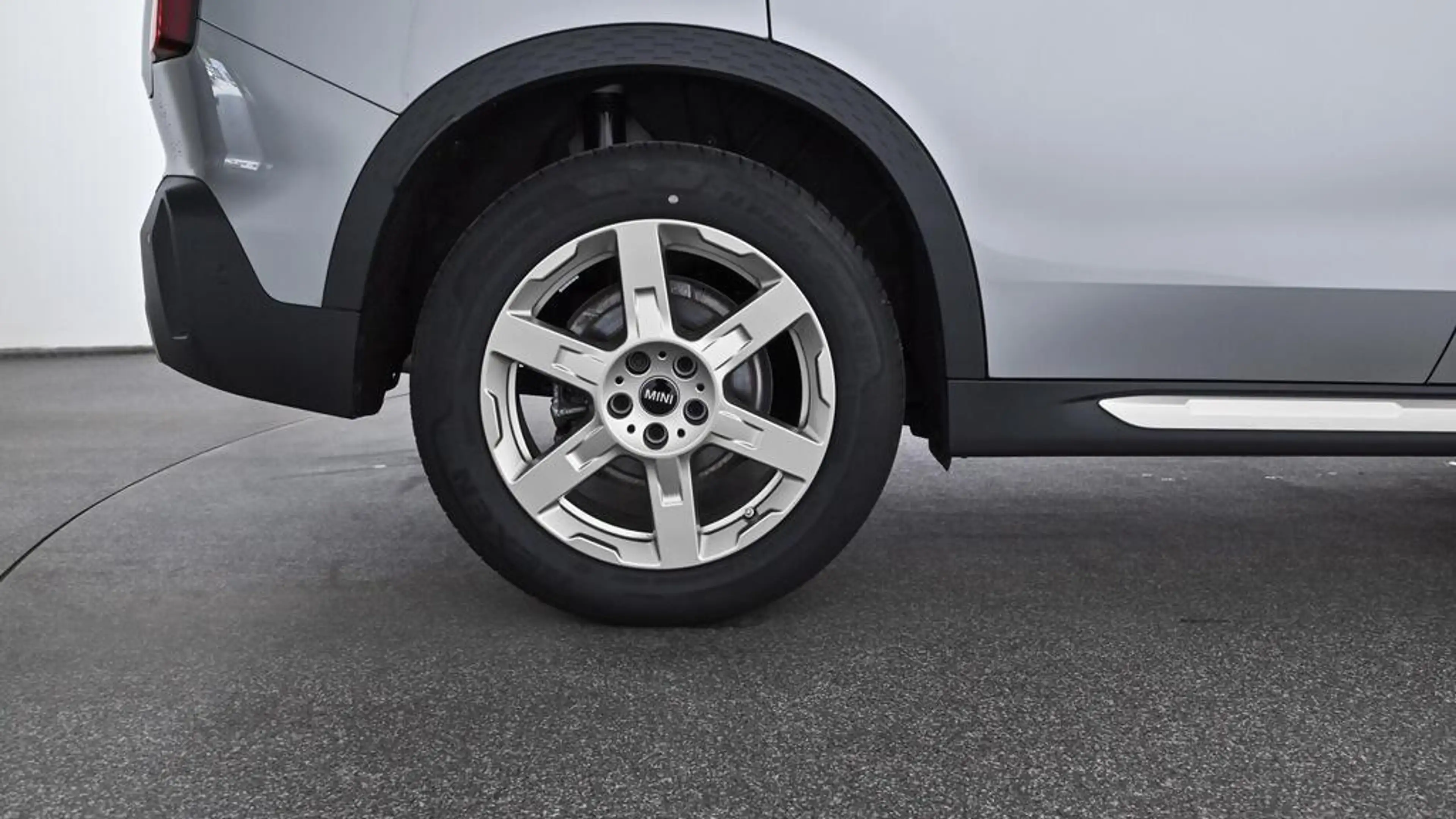 MINI Countryman C Favoured Trim — photo 13
