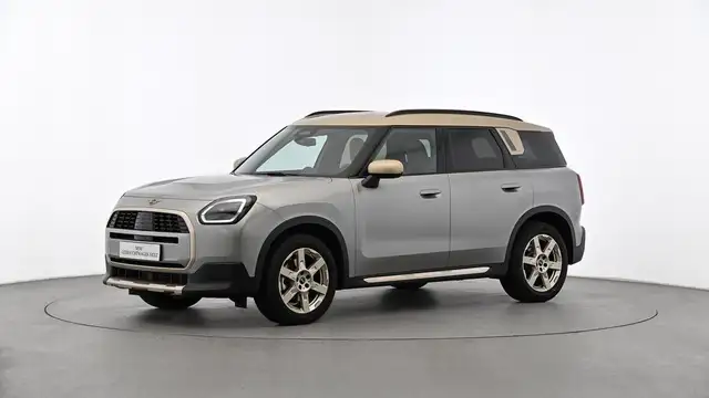 MINI Countryman C Favoured Trim