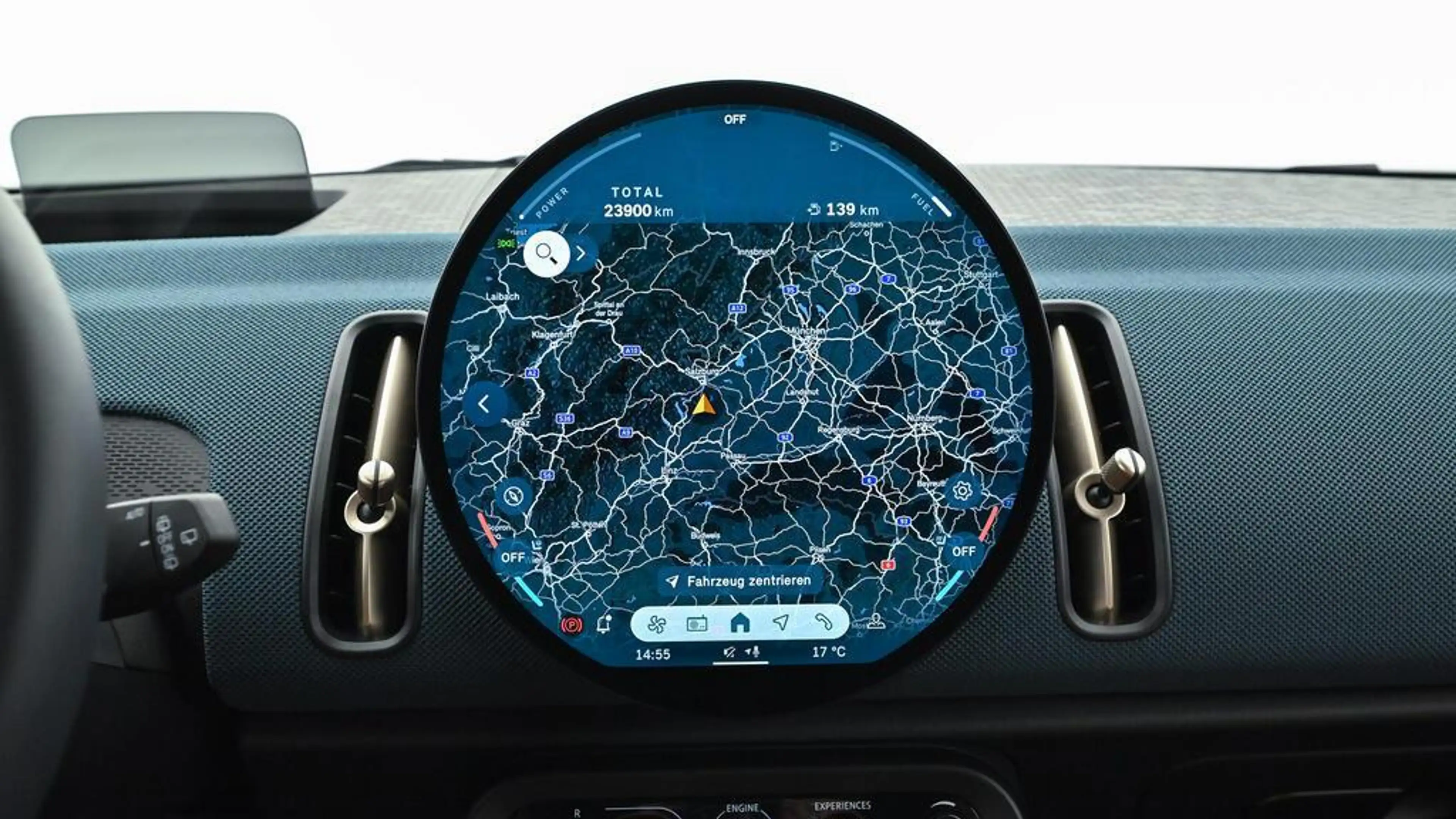 MINI Countryman C Favoured Trim — photo 9