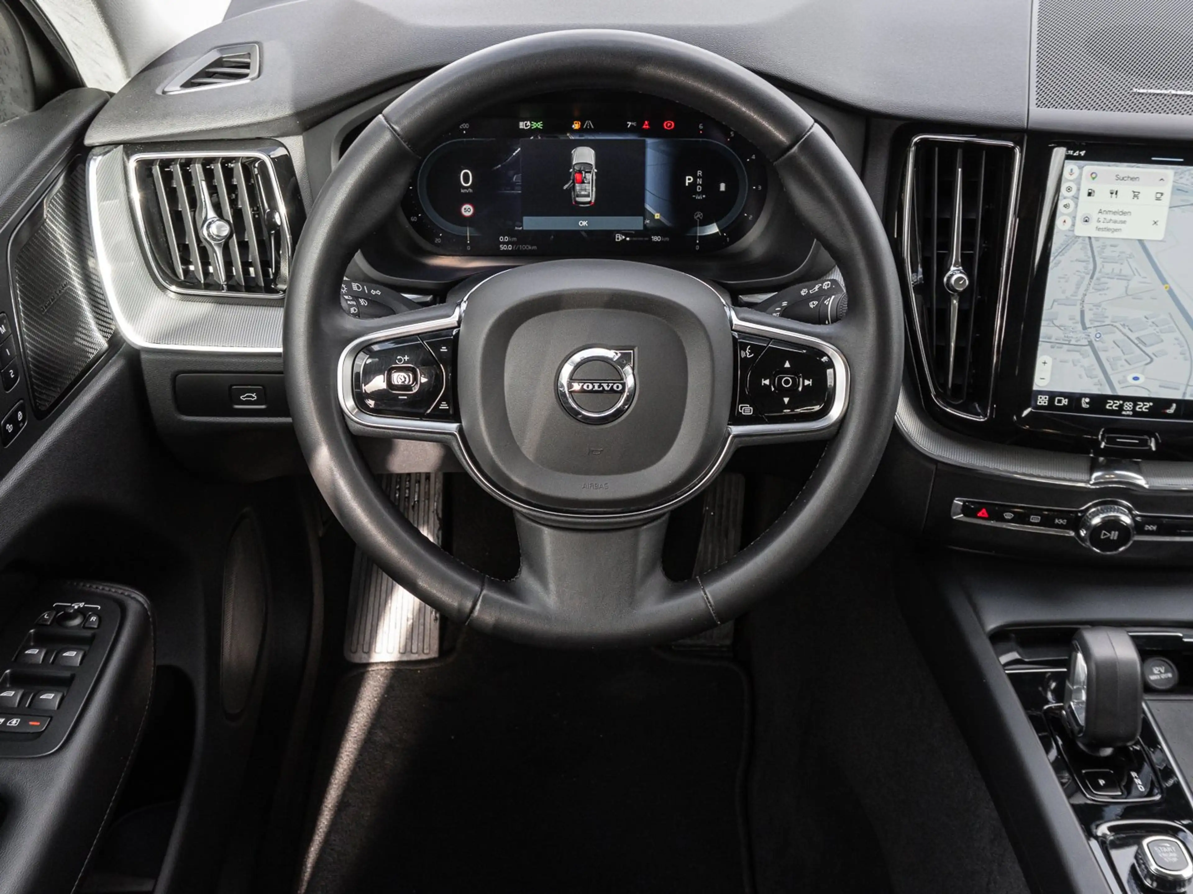 Volvo XC60 B4 D AWD Plus Bright 19ZOLL FRONTHZG AHK H&K — photo 12