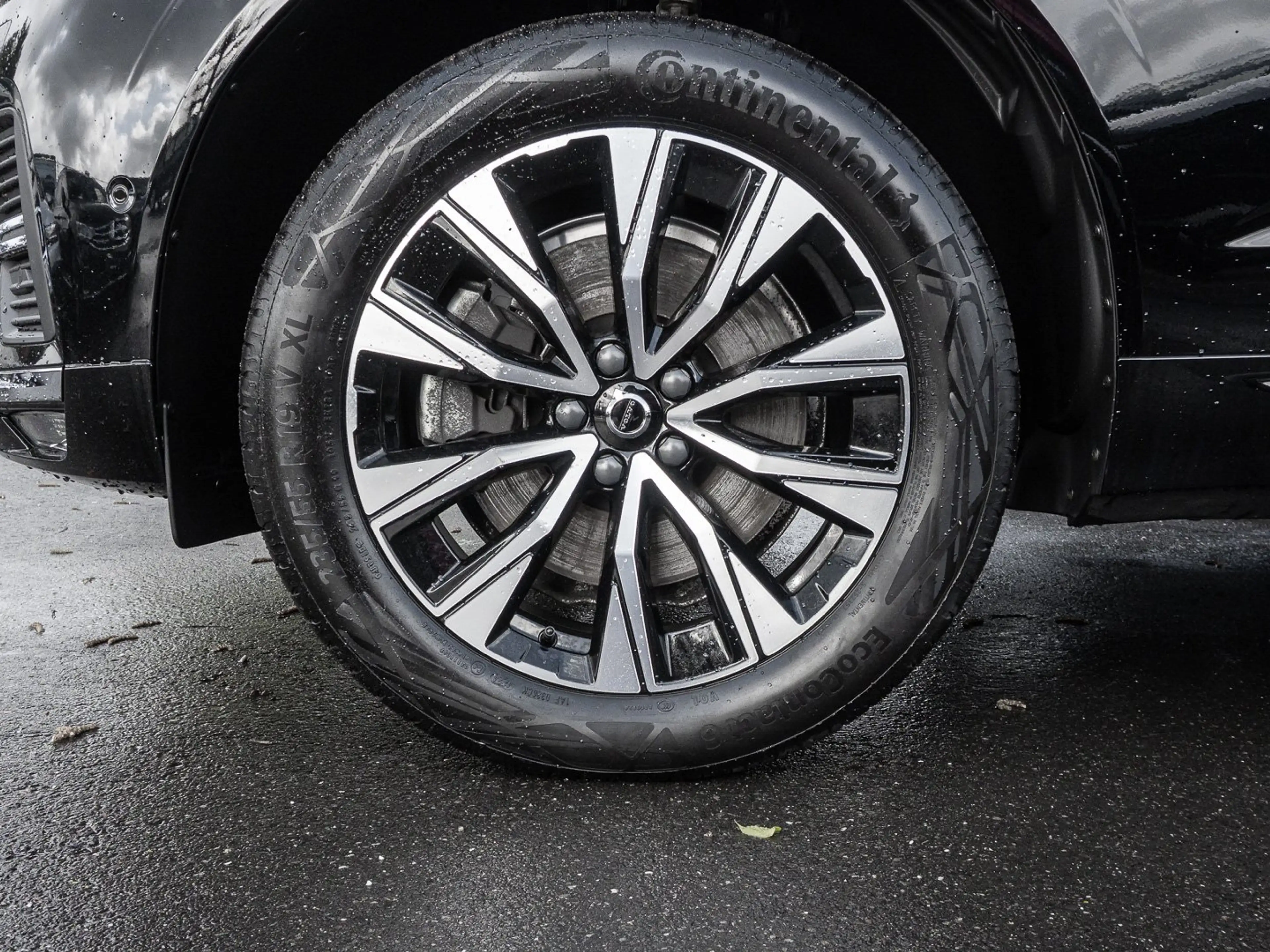 Volvo XC60 B4 D AWD Plus Bright 19ZOLL FRONTHZG AHK H&K — photo 7