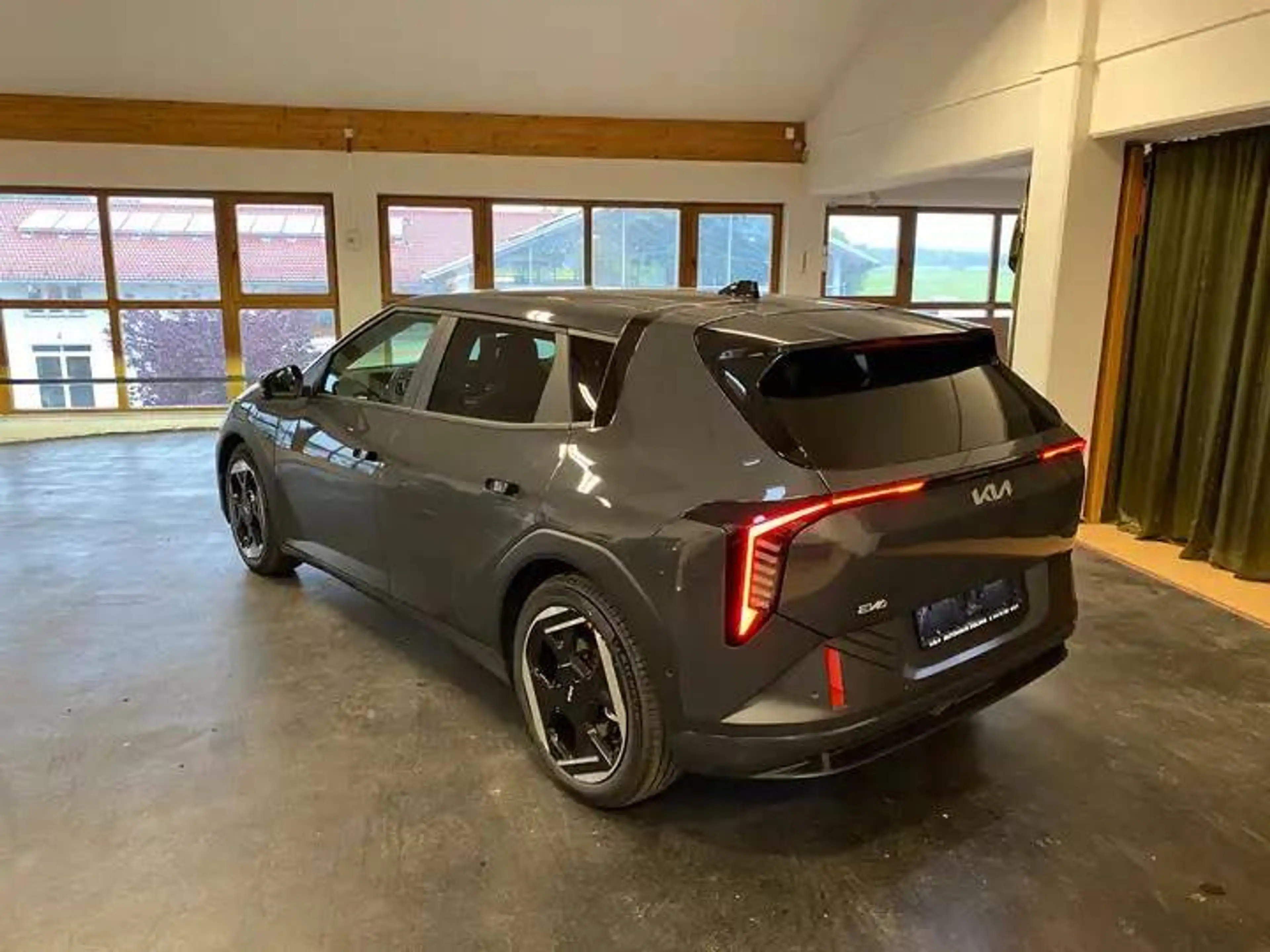Kia EV4 EV4 Earth 81,4 kWh — photo 3